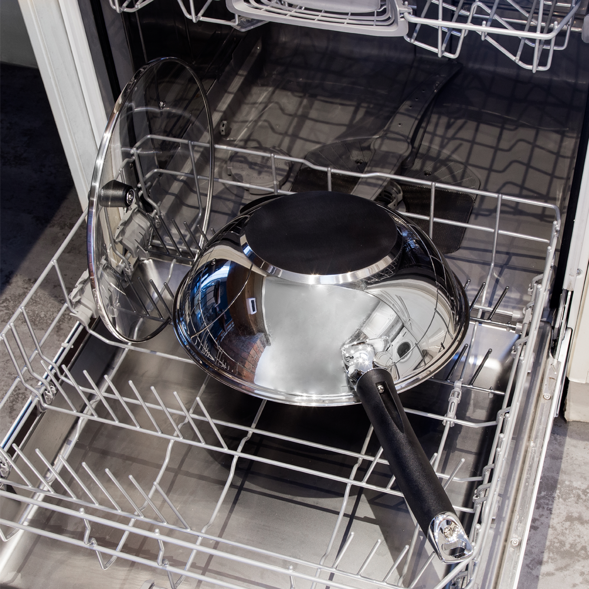Excellence Non-Stick Stainless Steel induction Safe Wok with Lid 32cm