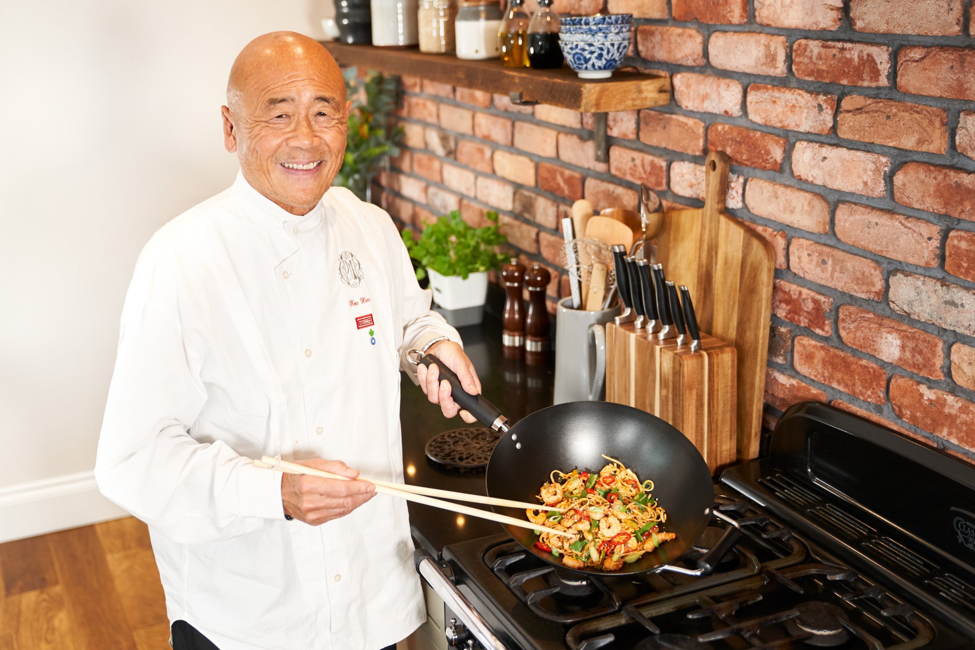 Ken Hom Cooking Stir Fry In Excellence Wok